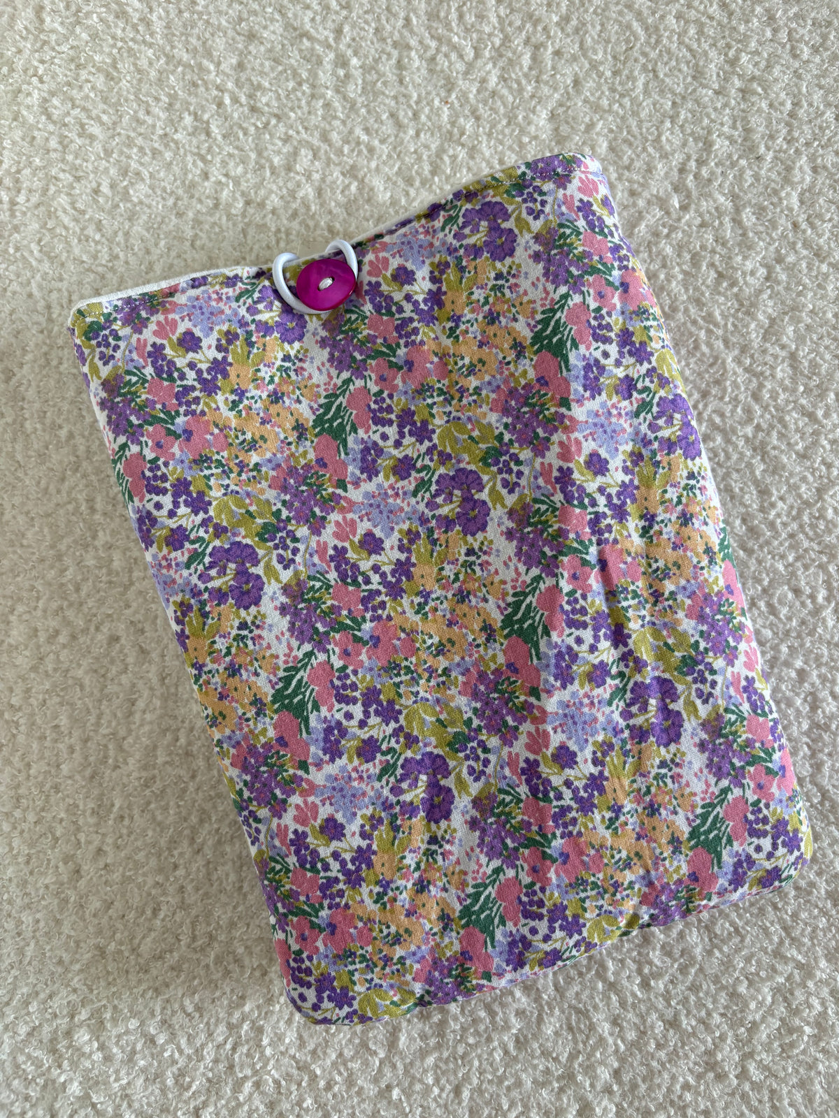 Pochette à liseuse / livre de poche Loli