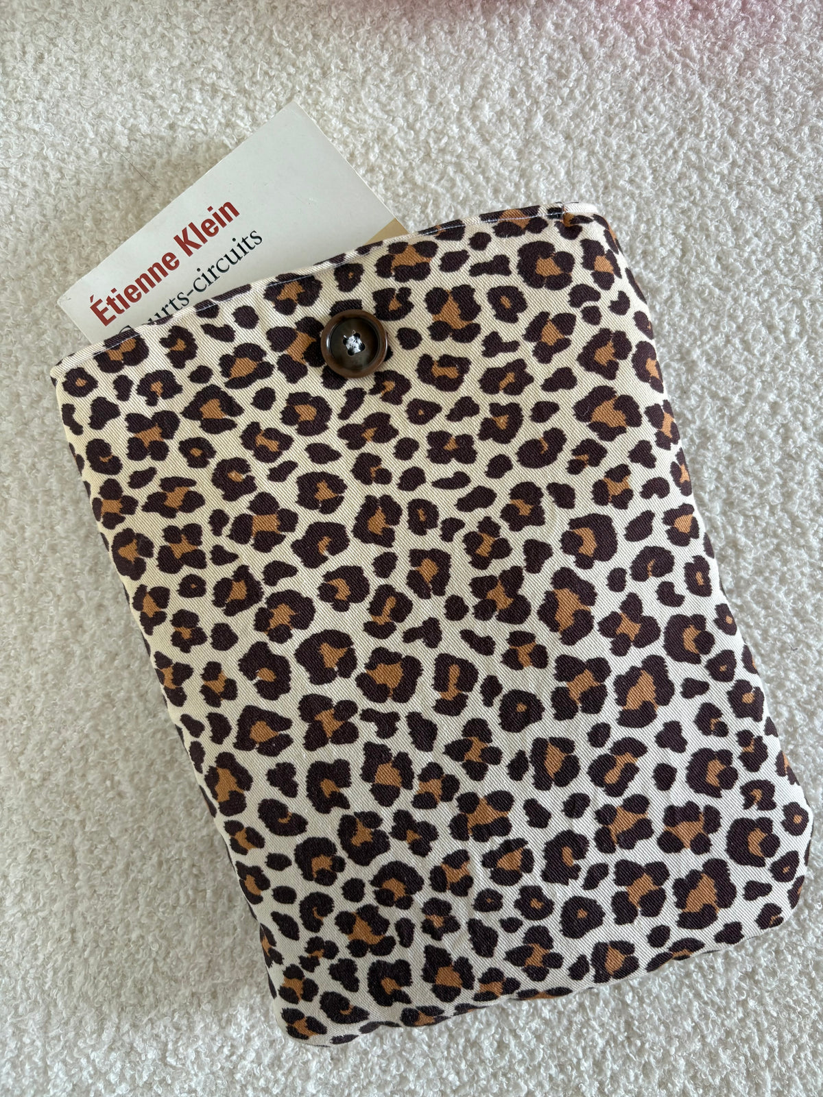Pochette à livre Léopard clair