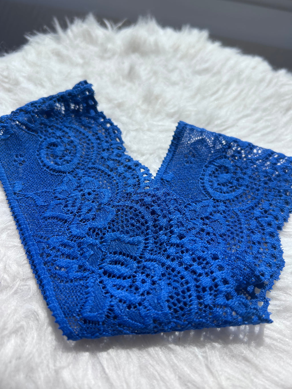 Bandeau dentelle bleu 💙