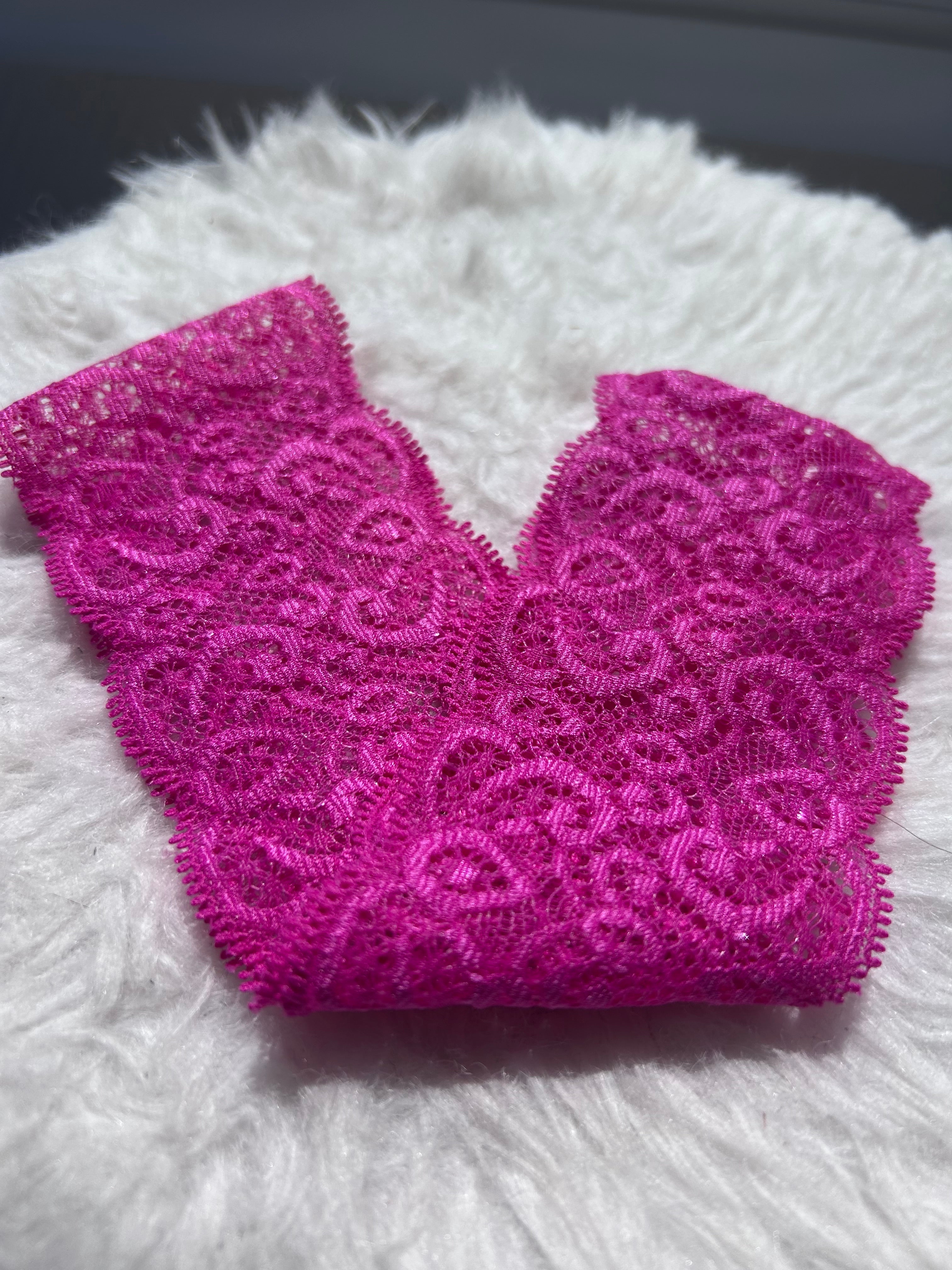Bandeau dentelle rose 🩷